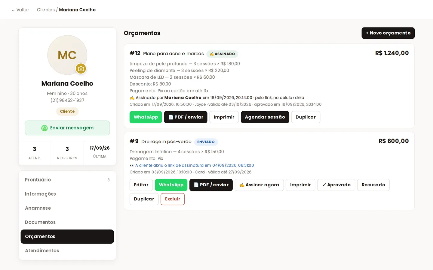 Orçamentos da cliente, um deles assinado pelo link